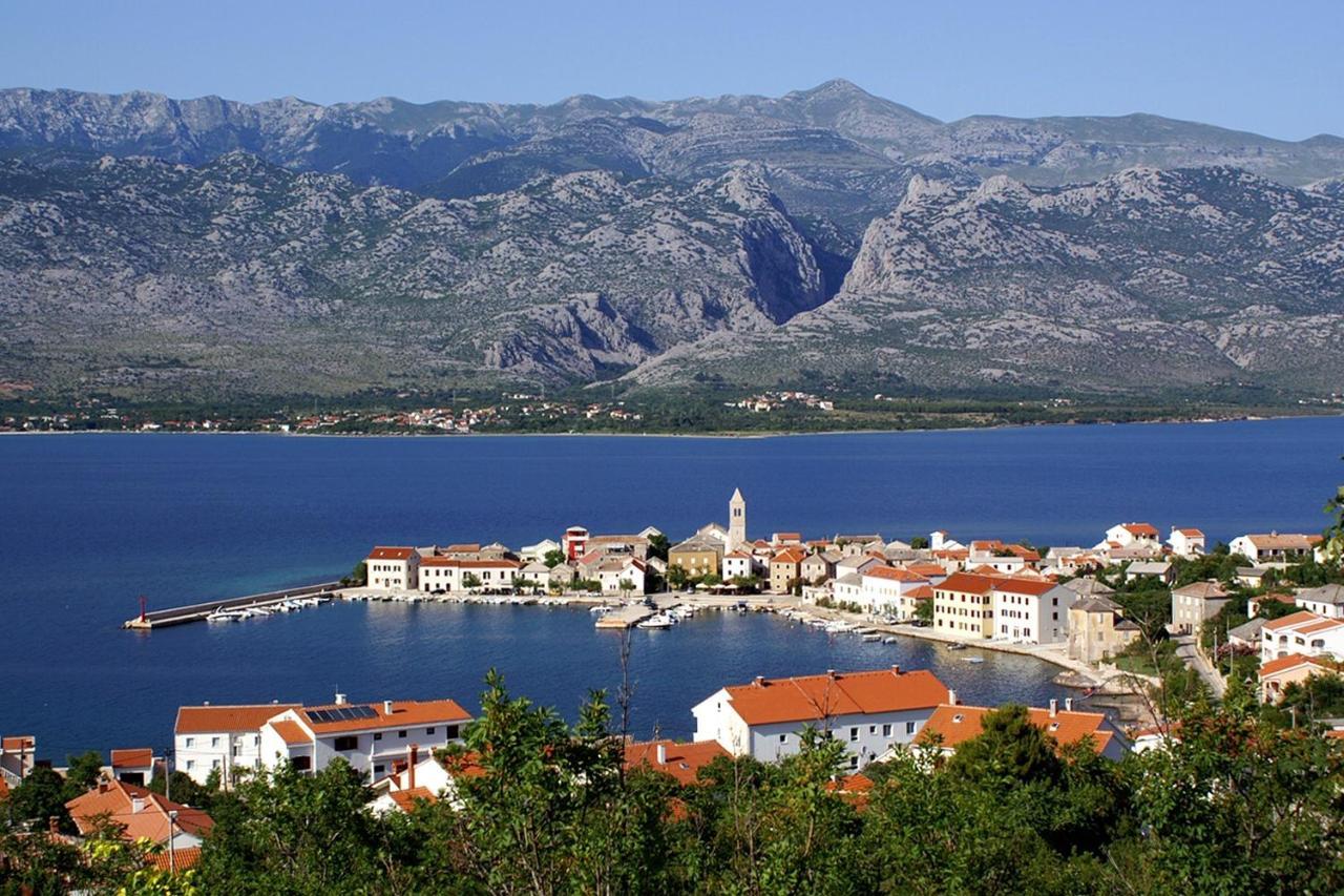 Apartments And Rooms By The Sea Vinjerac, Zadar - 3248 Exterior foto